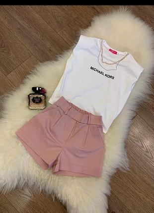 Літній костюм на дівчинку