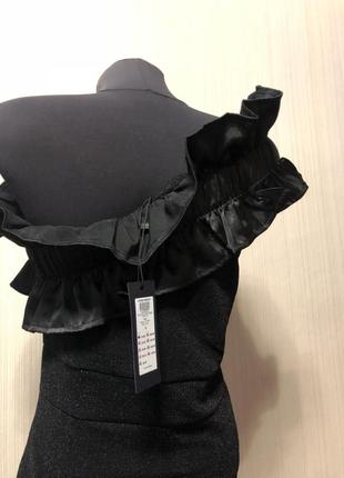 Чорне міді сукню з воланом гліттер на одне плече вечірнє4 фото