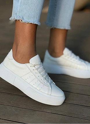 Кеди шкіряні білі жіночі 36 р.