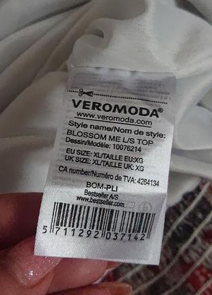 Шифоновая блуза в цветочек. vero moda.3 фото