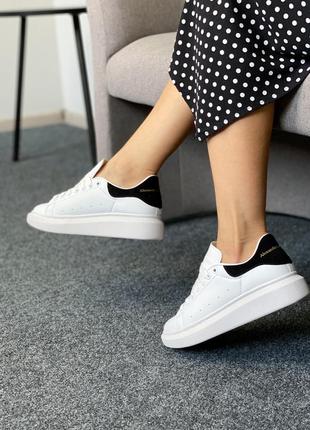 Жіночі кросівки alexander mcqueen white/black знижка 36, 40 розмір sale4 фото