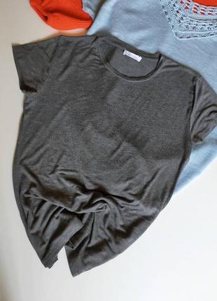 Сіра футболка zara