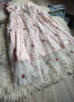 Красивое нежное платье с сеткой и вышивкой цветы . платье с вышивкой3 фото