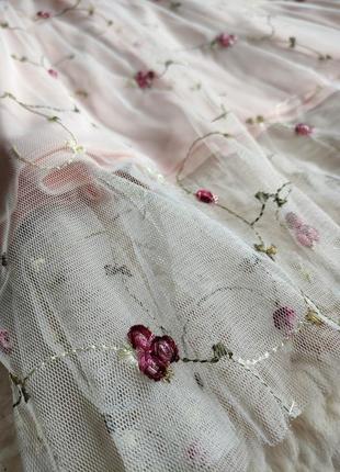 Красиве ніжне плаття з сіткою і вишивкою квіти . сукня з вишивкою4 фото