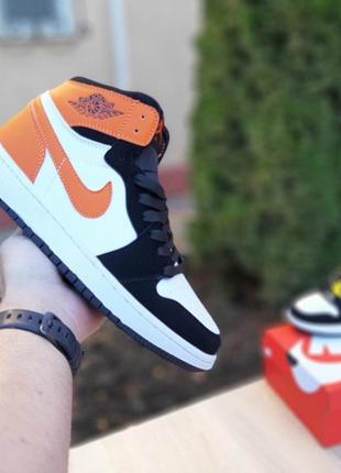 Nike air jordan белые с чёрным с оранжевым5 фото