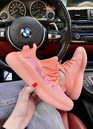 Шикарные женские кроссовки adidas yeezy boost 350 цвета лолося (розовые)1 фото