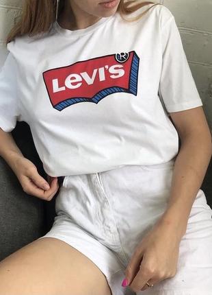 Оригінальна футболка levi's4 фото