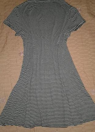 Трикотажное платье трапеция