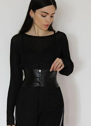 Широкий пояс от украинского дизайнера