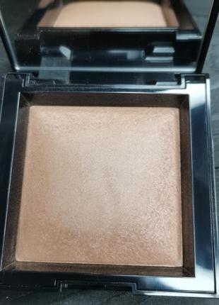 Bareminerals invisible bronze powder bronzer - легка пудра-бронзатор4 фото