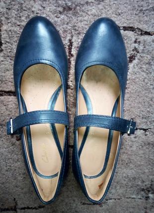 Удобные туфли clarks