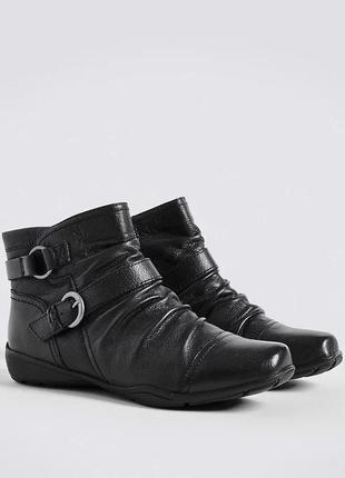 Комфортные добротные ботинки из мягкой кожи от footglove