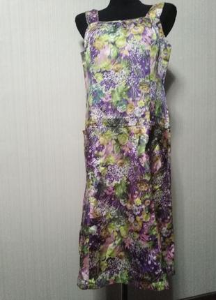 Яркое платье  сарафан миди в цветочный принт с карманами
