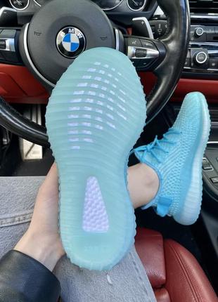 Шикарні жіночі кросівки унісекс adidas yeezy boost 350 небесно блакитні 36-45 р8 фото