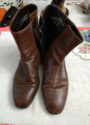 Чобітки шкіряні..