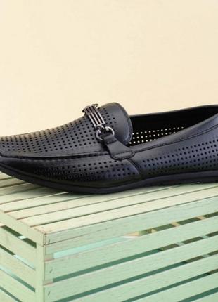 Стильные черные мужские мокасины с перфорацией туфли1 фото