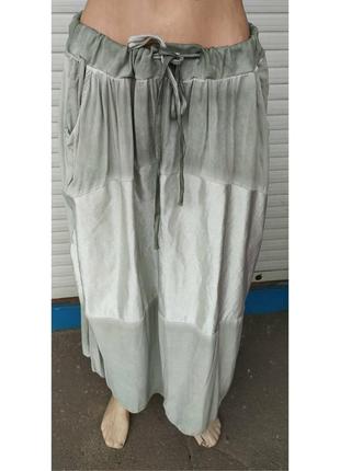 Итальянская коттоновая юбка с переходами ткани карманами с блестящим дизайном6 фото