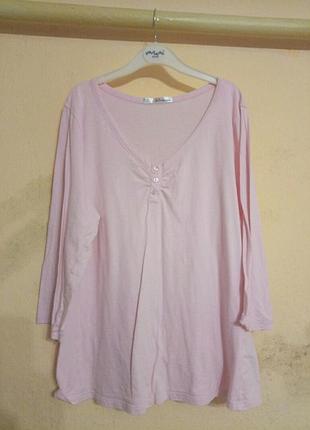 Рожева футболка домашня