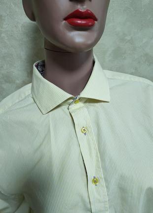 Стильная желтая в полоску с цветочной отделкой рубашка oscar4 фото