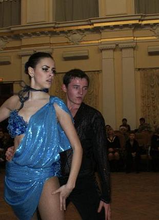 Сукня для бально-спортивних танців. латина. 2 спідниці в комплекті