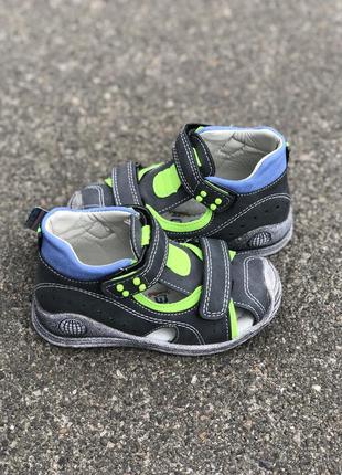 Босоніжки для хлопчика сандалі для хлопчика дитячі босоніжки