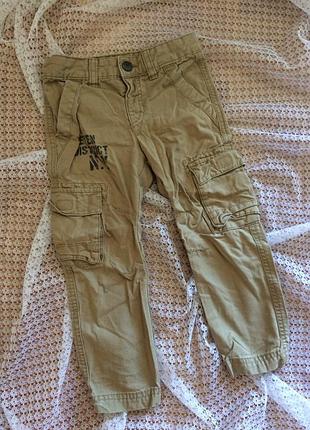 Крутые светлые брюки карго benetton