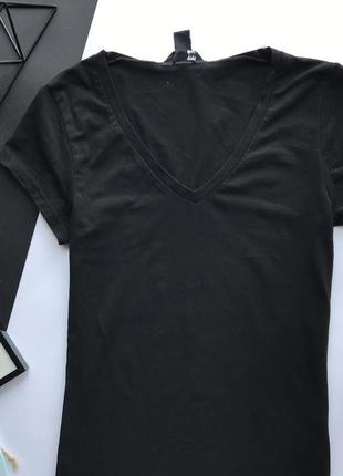 👚отпадная чёрная футболка с вырезом/облегающая чёрная базовая футболка👚5 фото