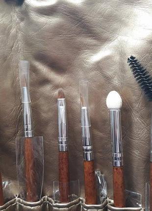 Набір кистей для макіяжу шані pro brush set - studio quality with golden pouch - 18pc5 фото