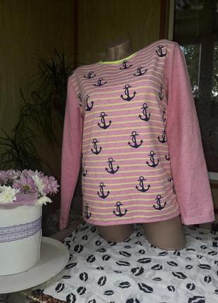 Новая красивая кофта с биркой