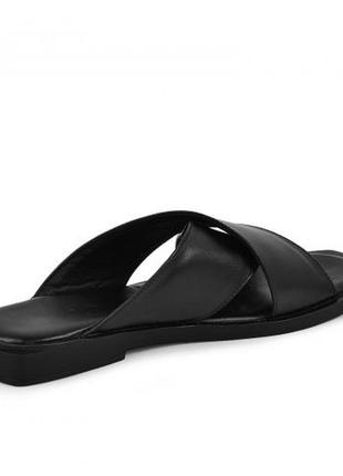 Жіноча літнє взуття - купити чорні шльопанці босоніжки жіночі на плоскій підошві україна2 фото