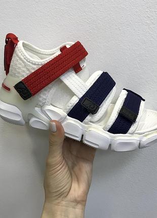 Дитячі босоніжки