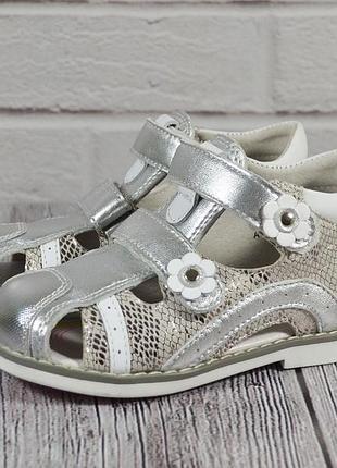 Шкіряні ортопедичні закриті босоніжки для дівчинки bi&ki 23-26 розмір. супінатор, каблук томаса