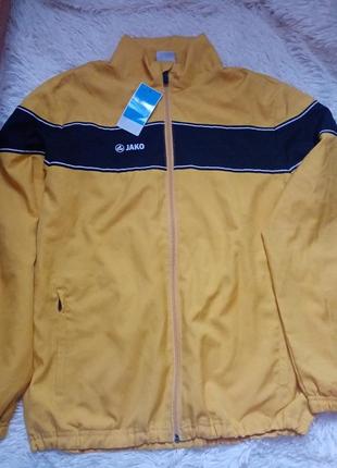 Ветровка jako новая