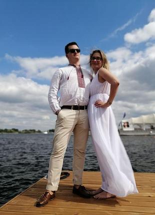 Белое платье