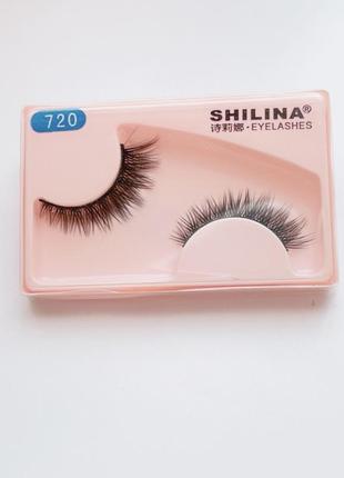 Накладні вії