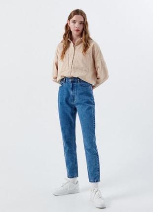 Джинсы mom