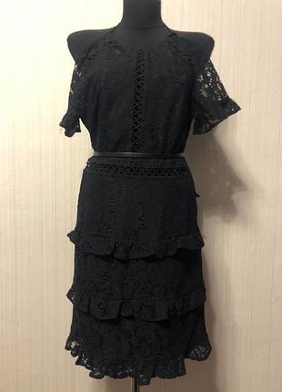 Платье чёрное кружевное