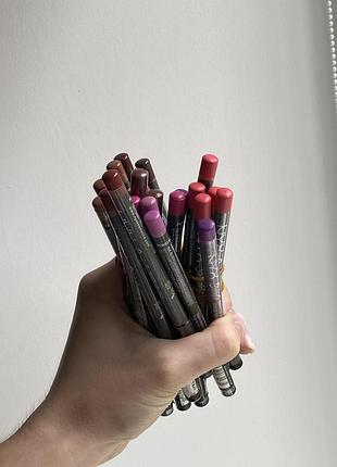 Nyx matte lip liner suede suède матовий олівець для губ