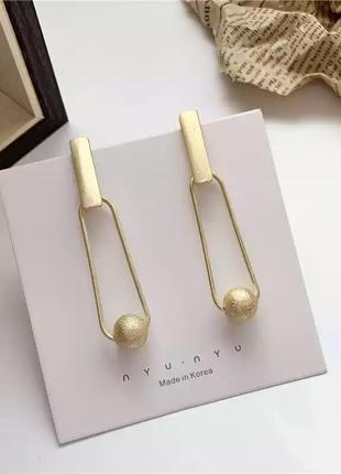 Тренд серьги подвески под матовое золото минимализм сережки гвоздик серебро кульчики золотисті1 фото