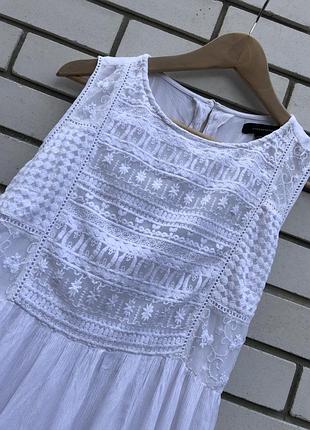 Штапельне довге біле плаття в етно стилі бохо atmosphere