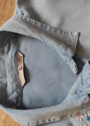 Крута джинсова сорочка з вишивкою,5 фото