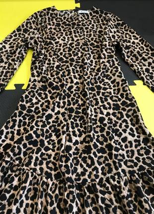 Красиве леопардове плаття з баскою довгий рукав6 фото