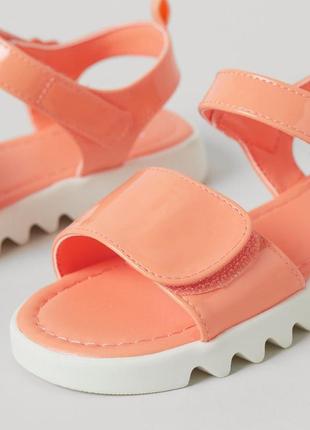Брендовые сандалии для девочки и h&m босоножки лето2 фото