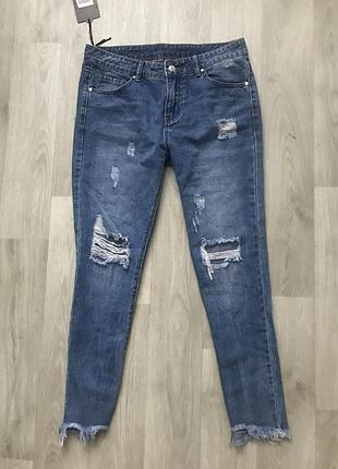 Стильные джинсы