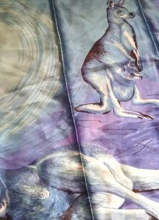 Дизайнерский шейный платок с кенгуру