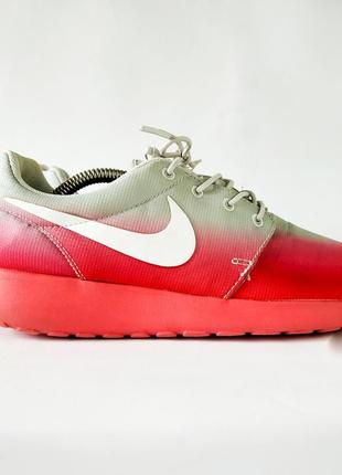 Кроссовки с градиентом. легкие. nike roshe run. оригинал2 фото