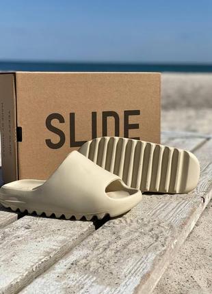 Сланцы yeezy slide bone, шлёпки