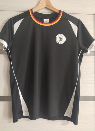 Спортивна футболка німеччина на зріст 146/152см