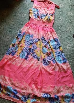 Яркое шифоновое макси платье в цветы1 фото