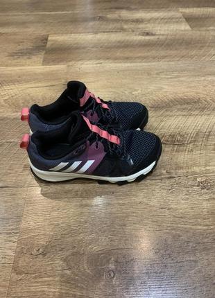 Дитячі кросівки adidas